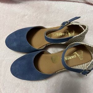 Blue suede and beige Paseart Espadrilles 6.5